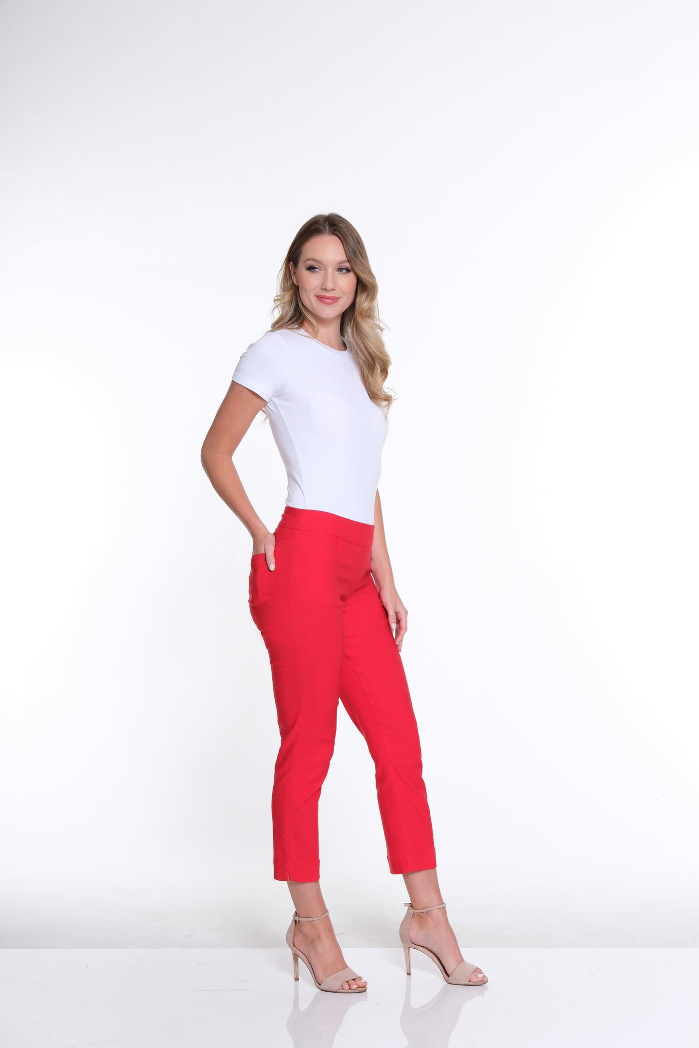 Pull-On Crop Pant With Real Front & Back Pockets - Poppy