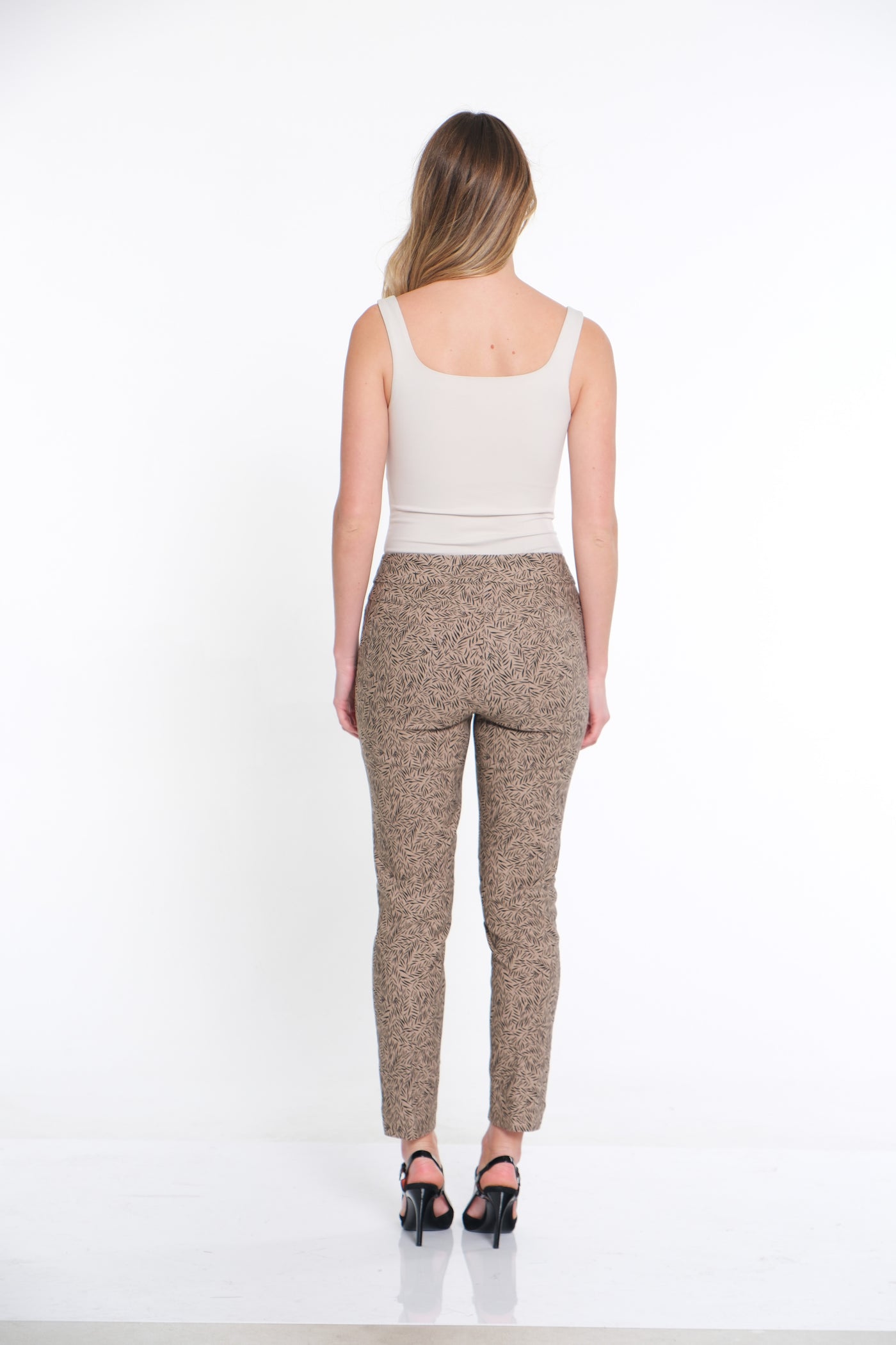 PULL-ON ANKLE PANT with REAL FRONT & BACK POCKETS - Leaf Print