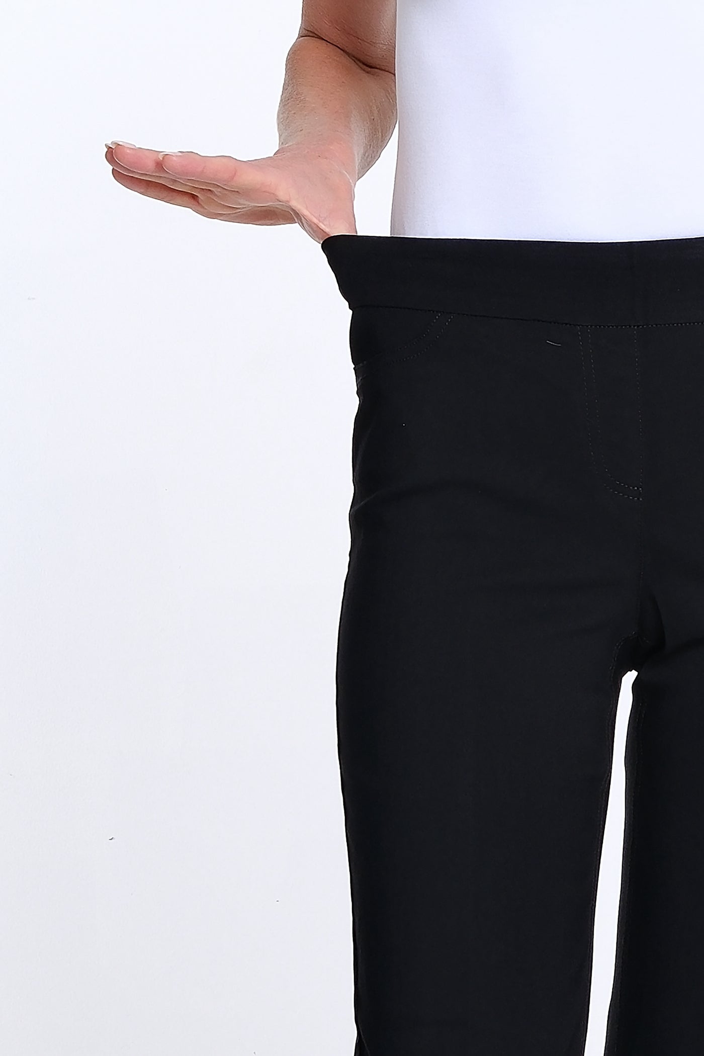Capri Pant with Scallop Lace Hem - Black