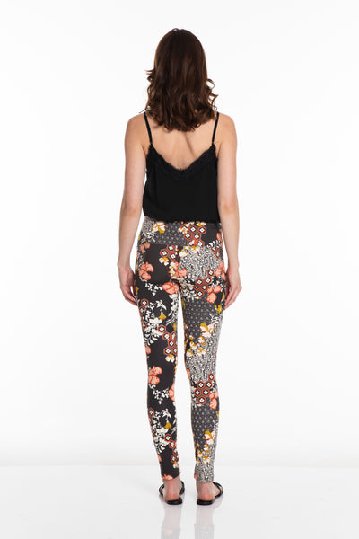 PRINT WIDE BAND PULL-ON ANKLE LEGGING - Patch Multi