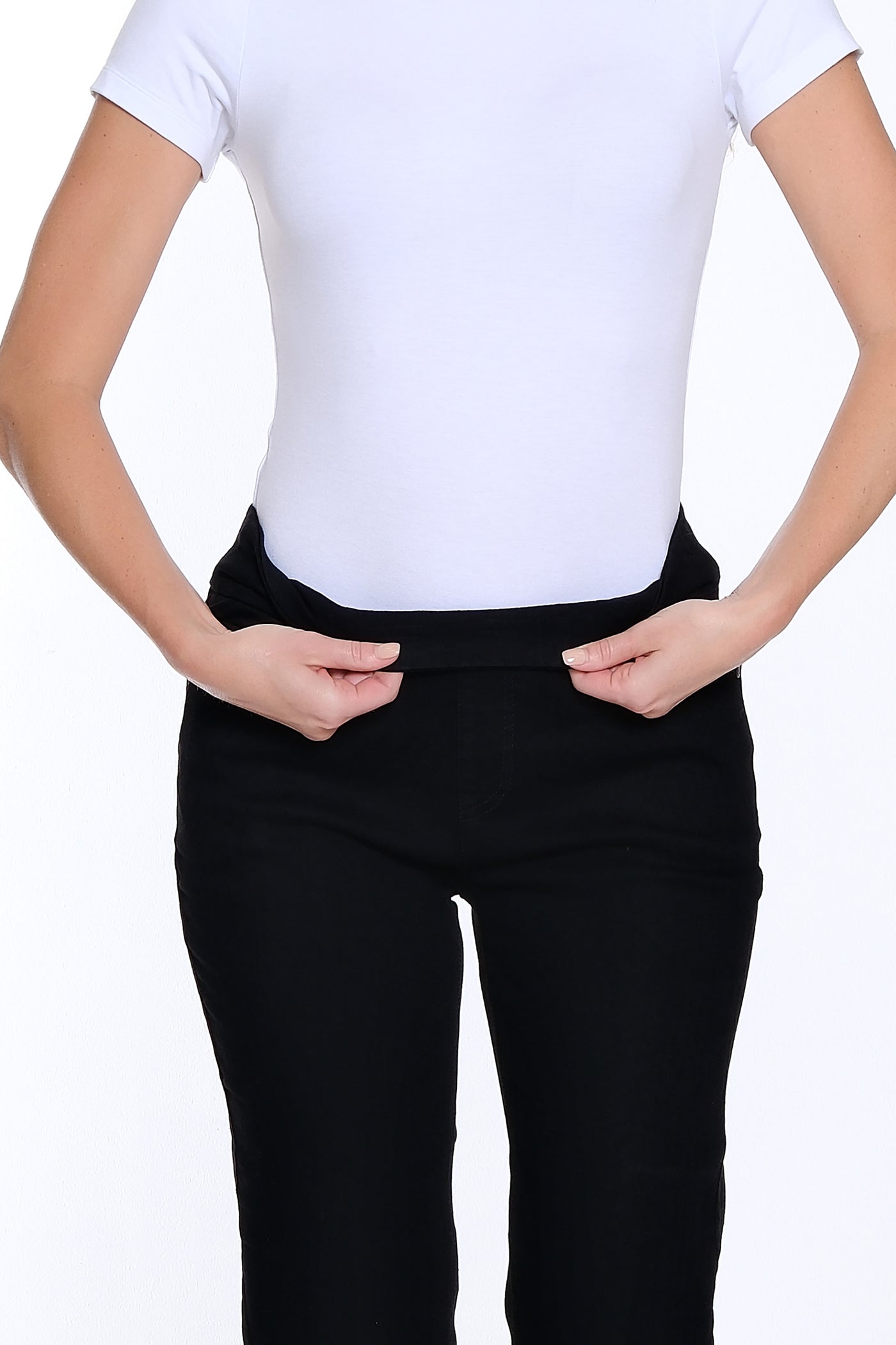 Fine Line Twill Ankle Pant with Eyelet Scallop Hem - Black