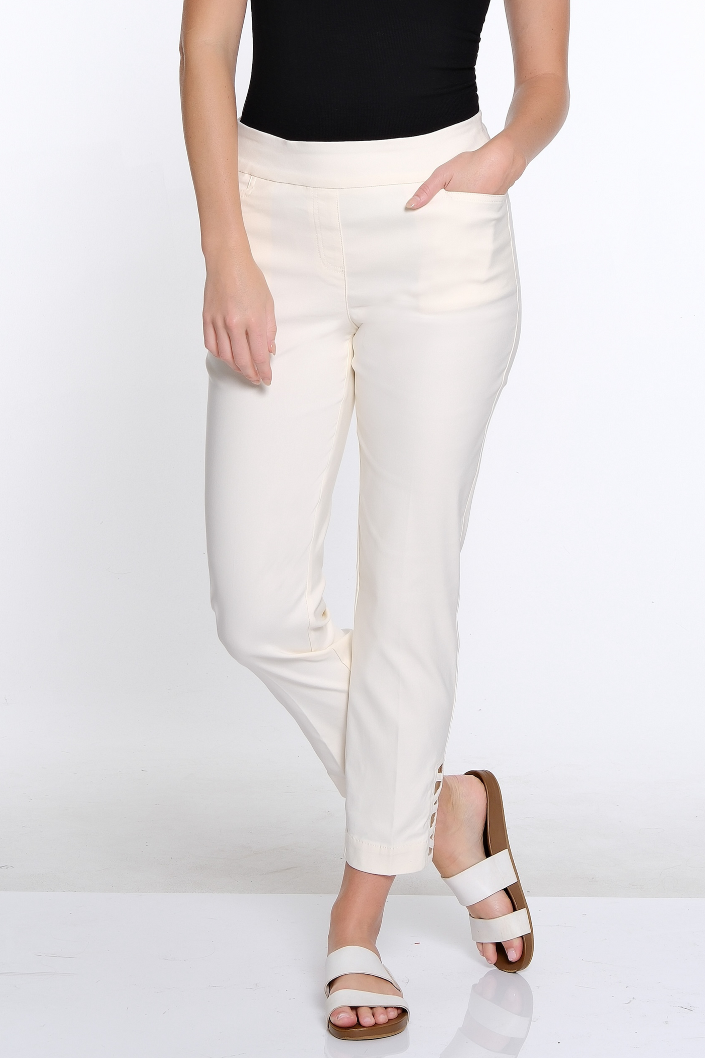 Ankle Pant w/ Strap Hem Vents - Ivory