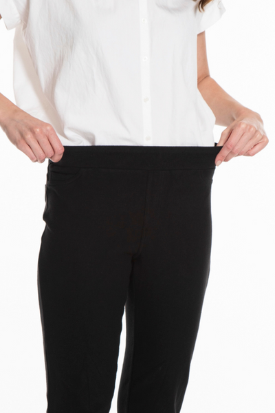 PULL-ON TULIP HEM ANKLE PANT - Black