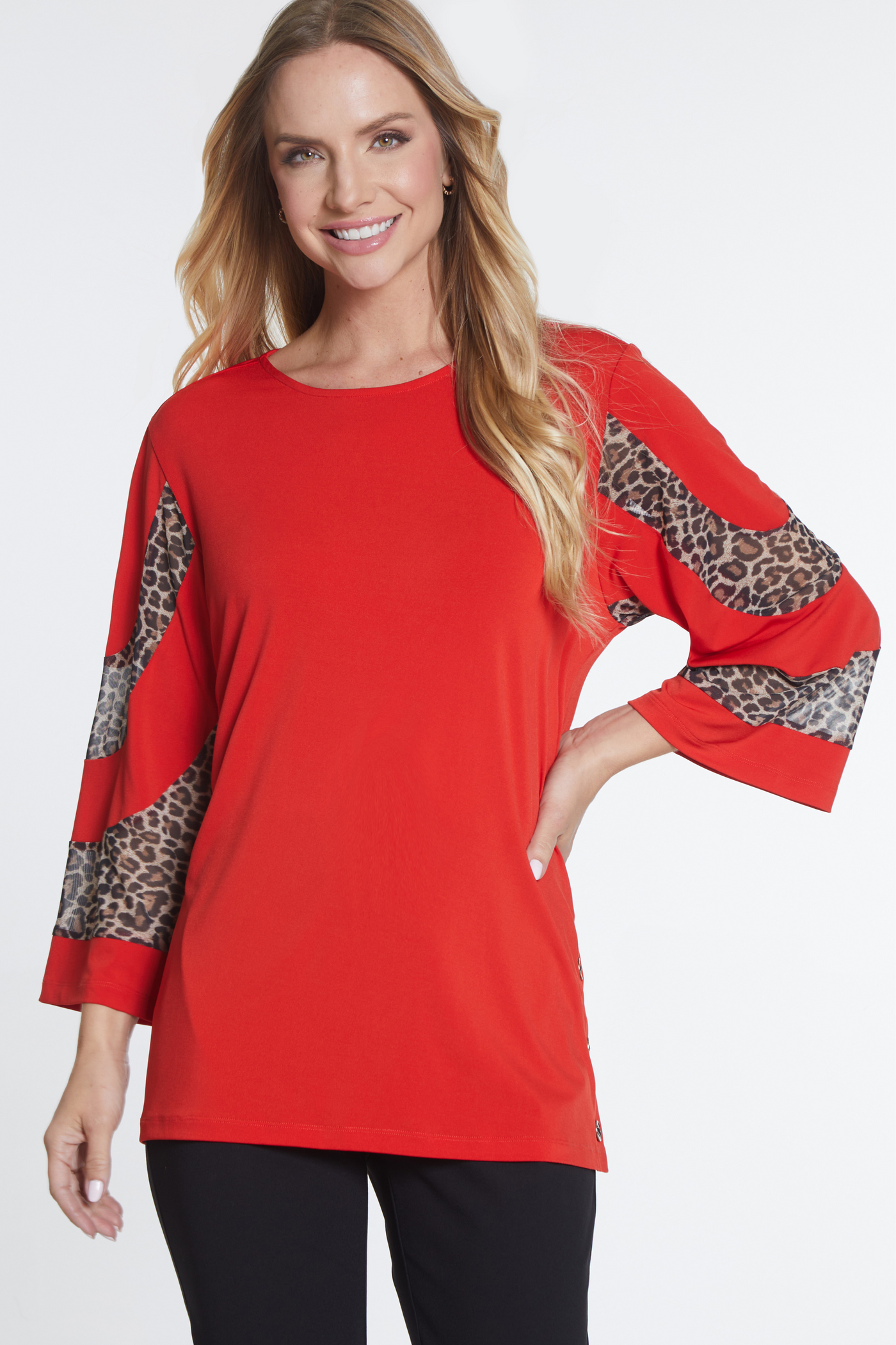 Solid Knit Top - Women's - Scarlet