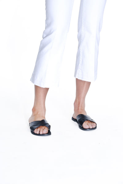 Released Hem Crop Jean - White