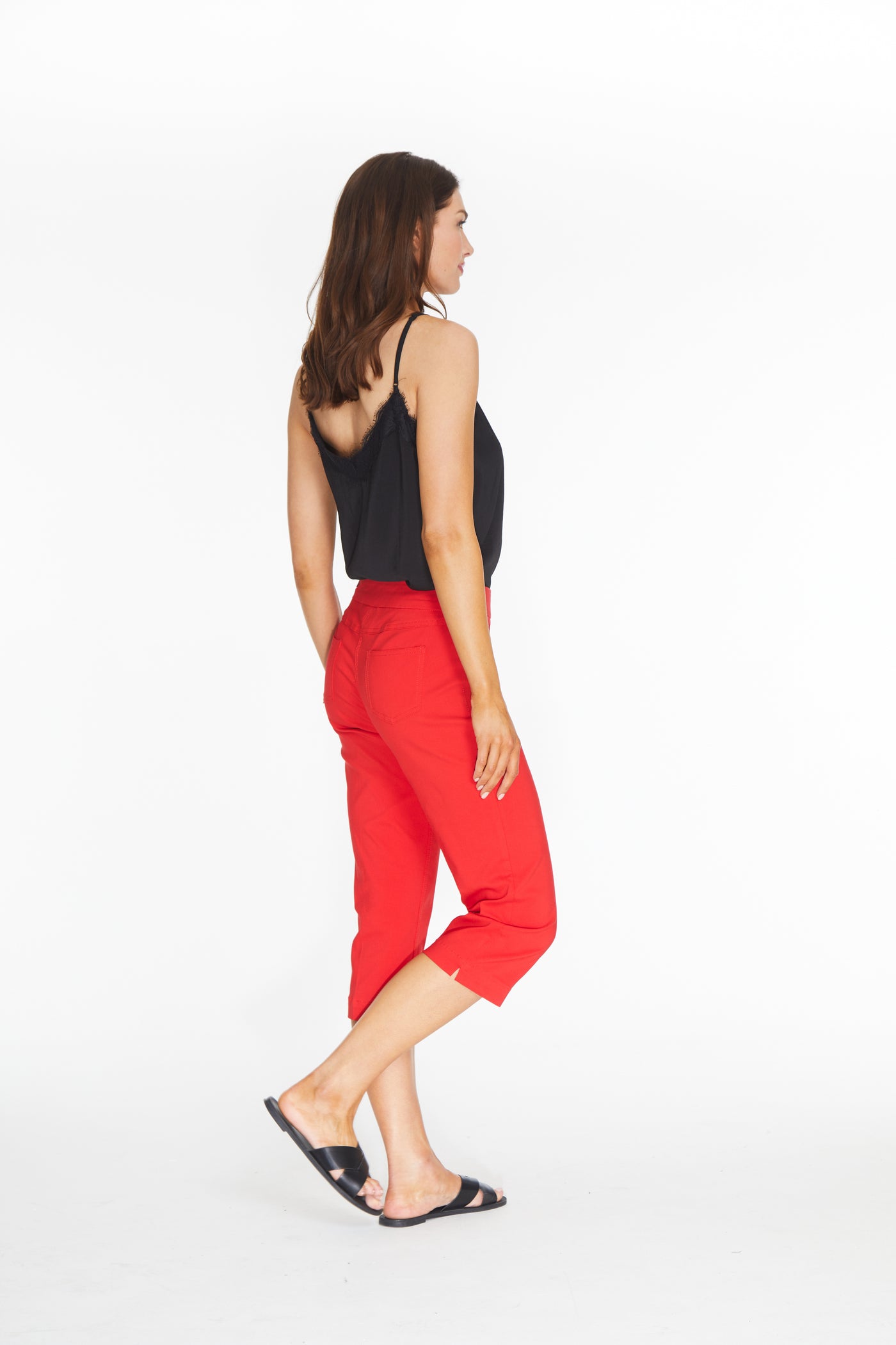 Pull-On Capri Pant With Pockets - Red