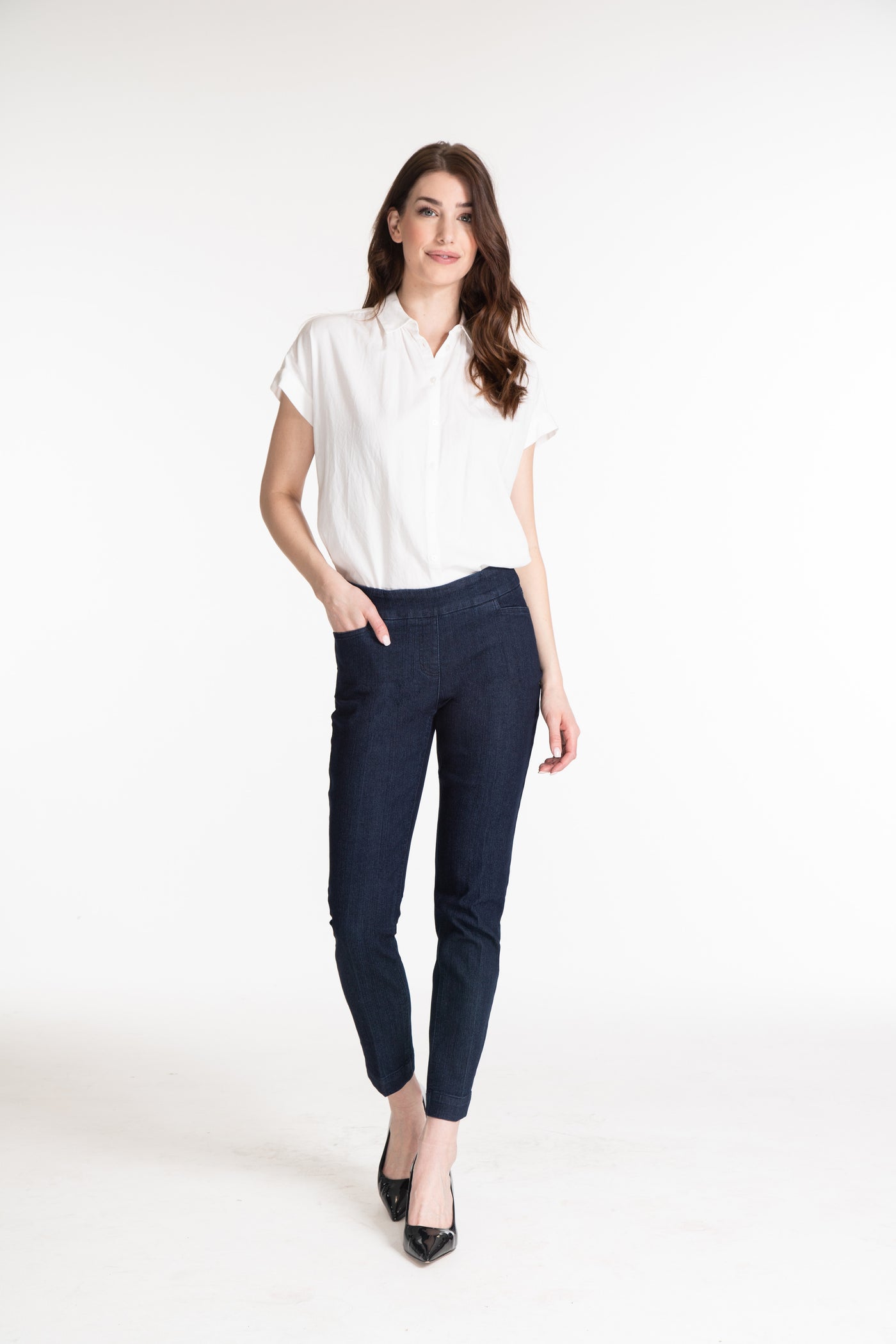 PULL-ON ANKLE PANT WITH REAL FRONT AND BACK POCKETS - Denim