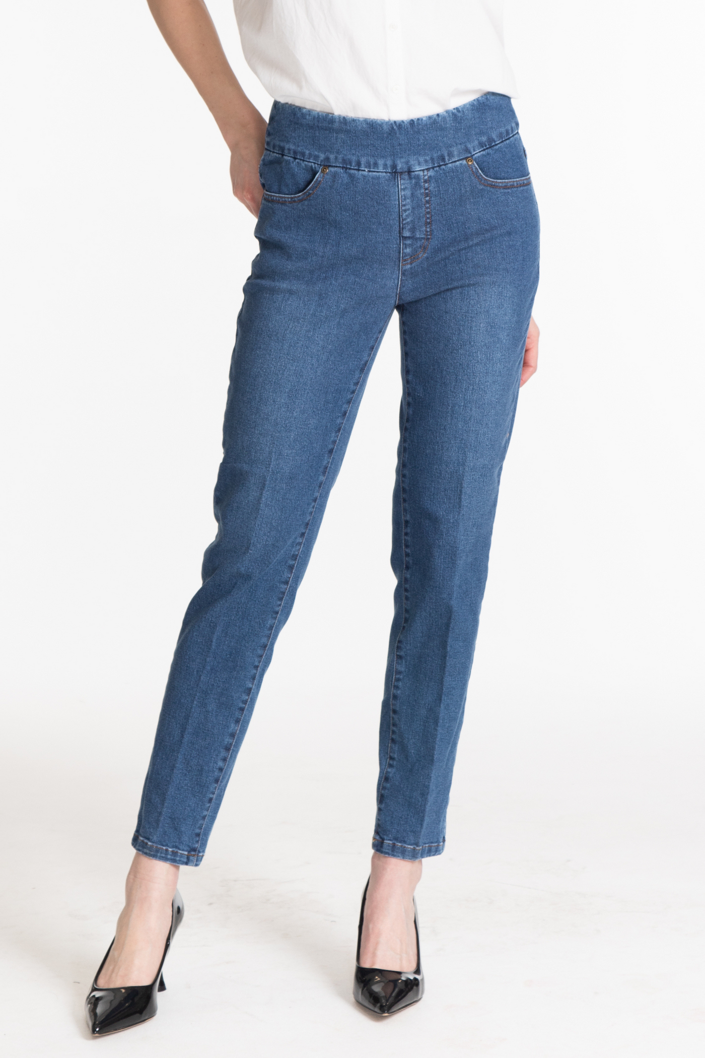 Pull-On Ankle Jean with Real Front & Back Pockets  - Medium Indigo